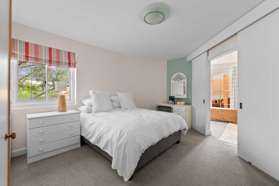 5 Bedroom Property for Sale in Camps Bay Western Cape